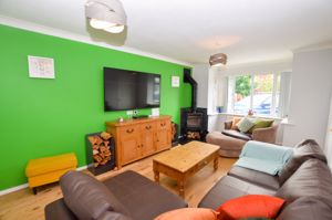 Lounge- click for photo gallery